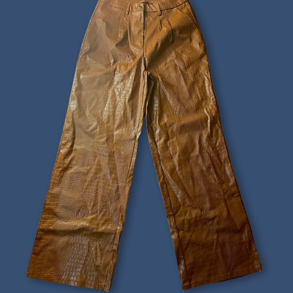 PLT Faux Leather Croc Pants - Picture 4 of 4